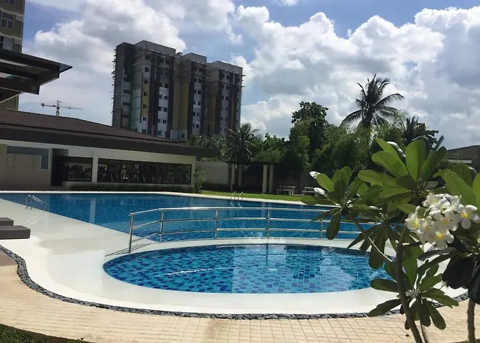 Bamboo Bay Condominium: Urban Near Hospitals & Malls * Cebu