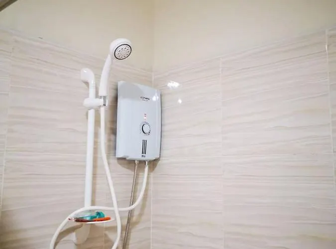 Apartment Bamboo Bay Condominium: Urban Near Hospitals & Malls