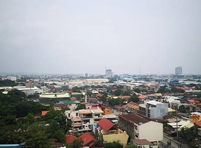 Apartment Bamboo Bay Condominium: Urban Near Hospitals & Malls Cebu
